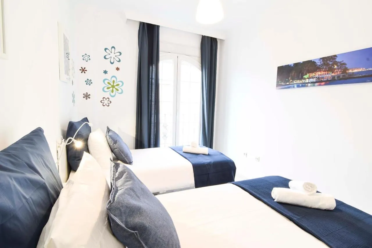 Letmalaga Popolo & Parking Apartment