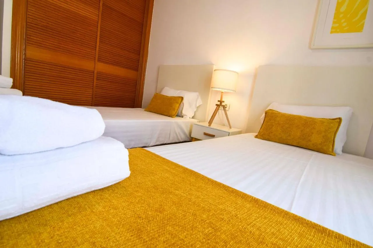 Letmalaga Popolo & Parking Apartment